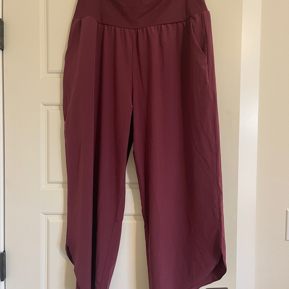 HALARA Wide Leg Pants in Rich Maroon